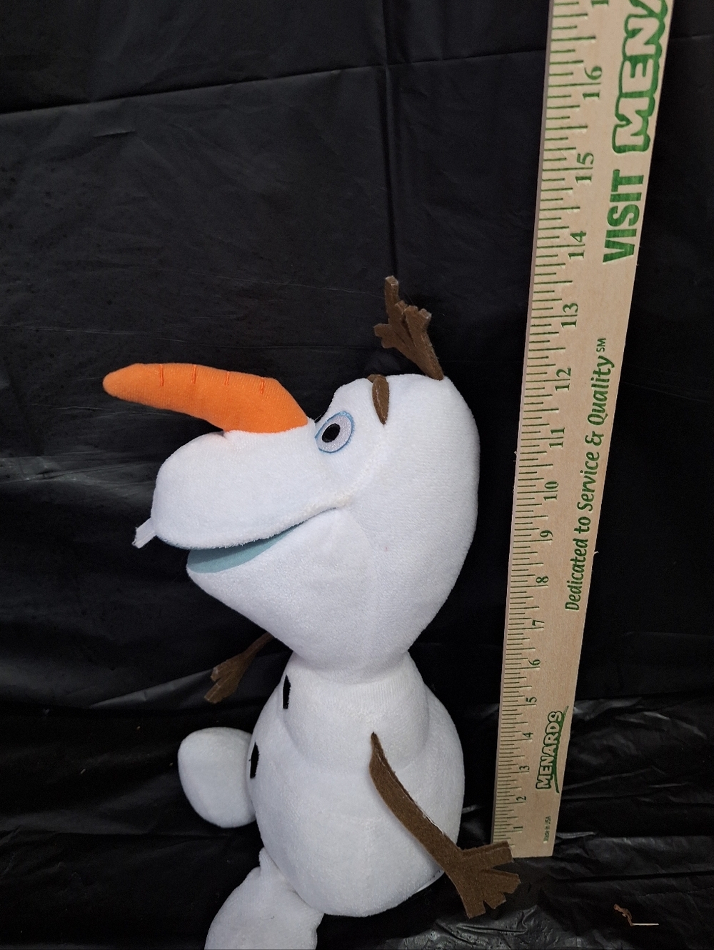 Disney Frozen Shaking Olaf Plush Toy